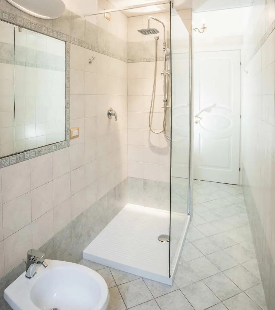 Apartment Glatimia -Your Home In The Heart Of Rom 0*,  Italien